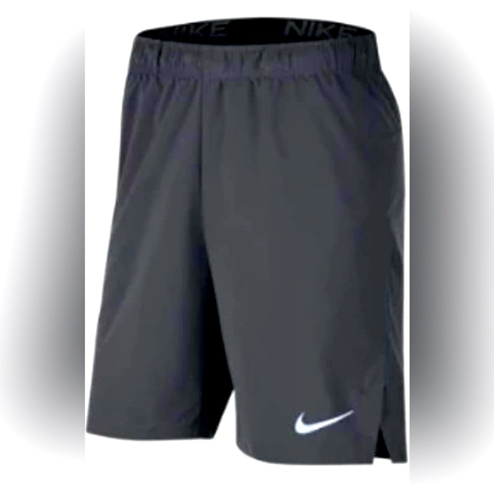 Men's Dark Grey Athletic Shorts Nike men’s M NWT Dri-FIT